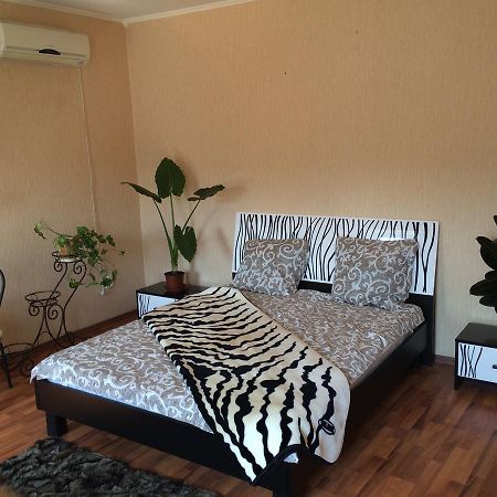 Apartments Izmail Bagian luar foto
